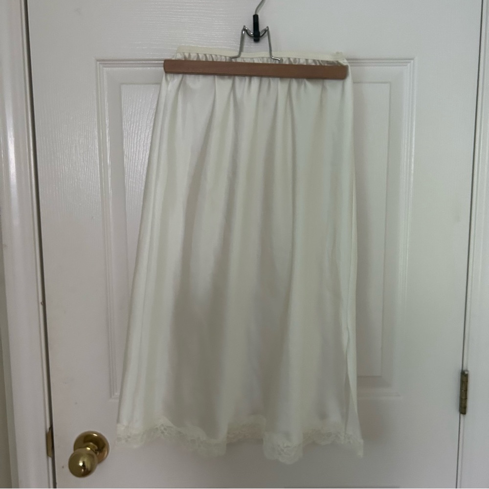 St Michael MARKS & SPENCER silk vintage white long skirt